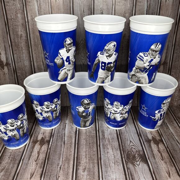 7-11 Dallas Cowboys 2017 Collectors Cups 32 oz Set Of 8 Limited Edition Rare - Picture 1 of 2
